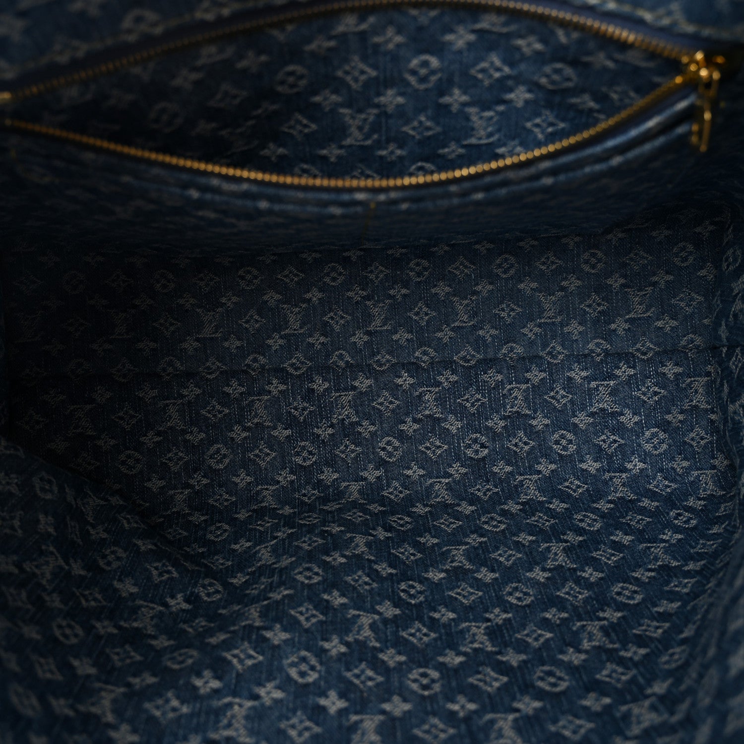 Louis Vuitton Monogram Denim CarryAll MM Blue 6 of 10
