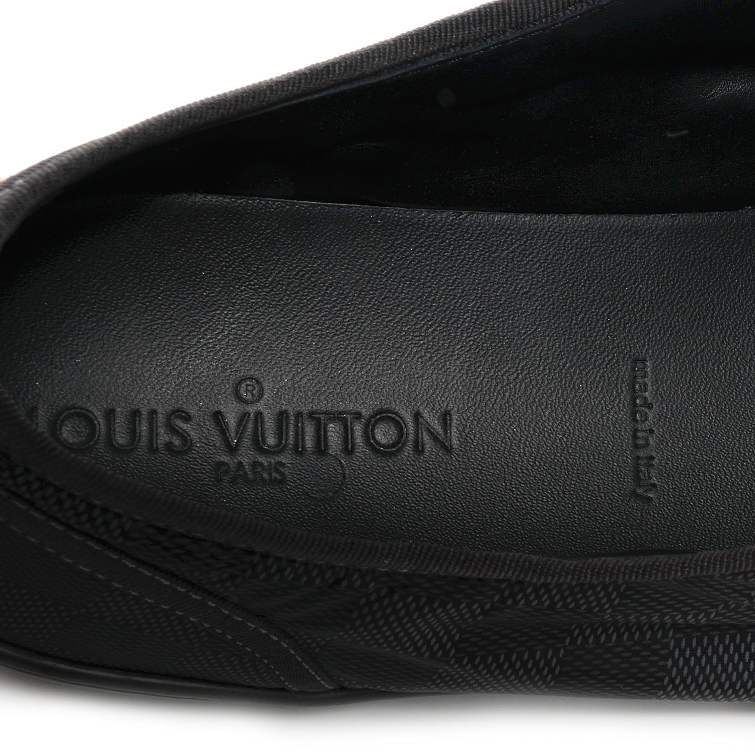 Louis Vuitton Damier Graphite Aventure Axel Sneakers 11 Graphite 6 of 6