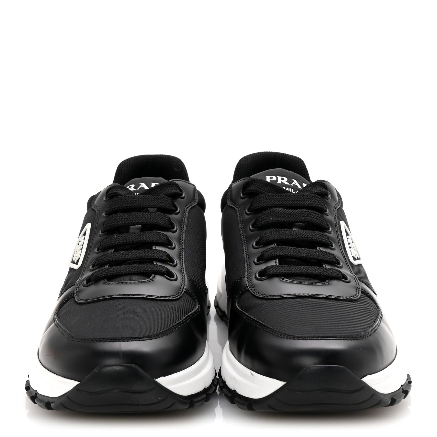 Re-Nylon Piuma Metal Triangle Logo Quilted 45mm Sneakers 39.5 Black