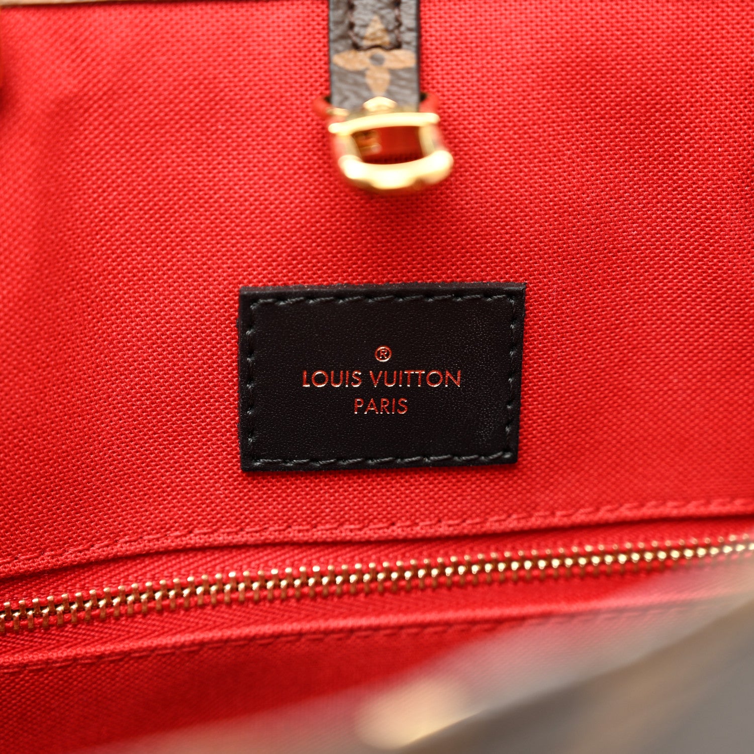 Louis Vuitton Reverse Monogram Giant Onthego MM 7 of 9