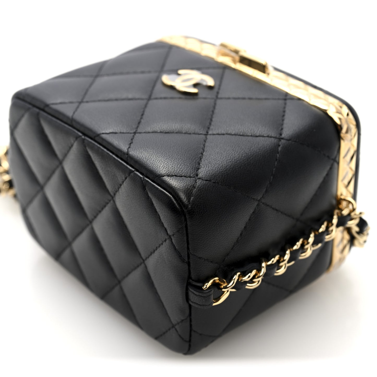 Metal Lambskin Quilted Small Vanity With Chain Black