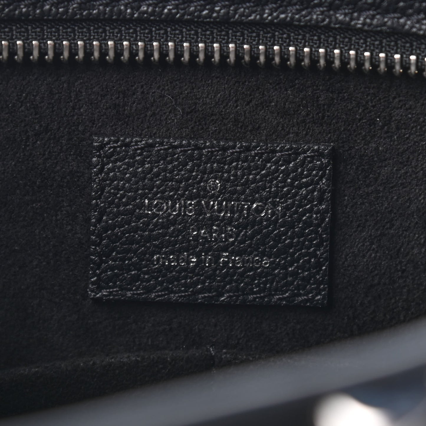 Monogram Cuir Plume Very Zipped Tote Black