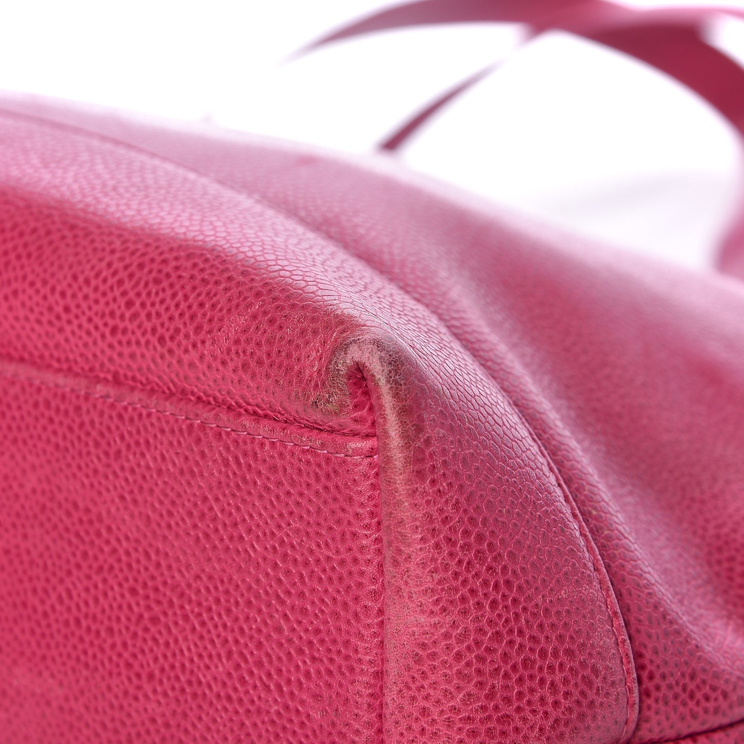 Caviar CC Shoulder Bag Pink