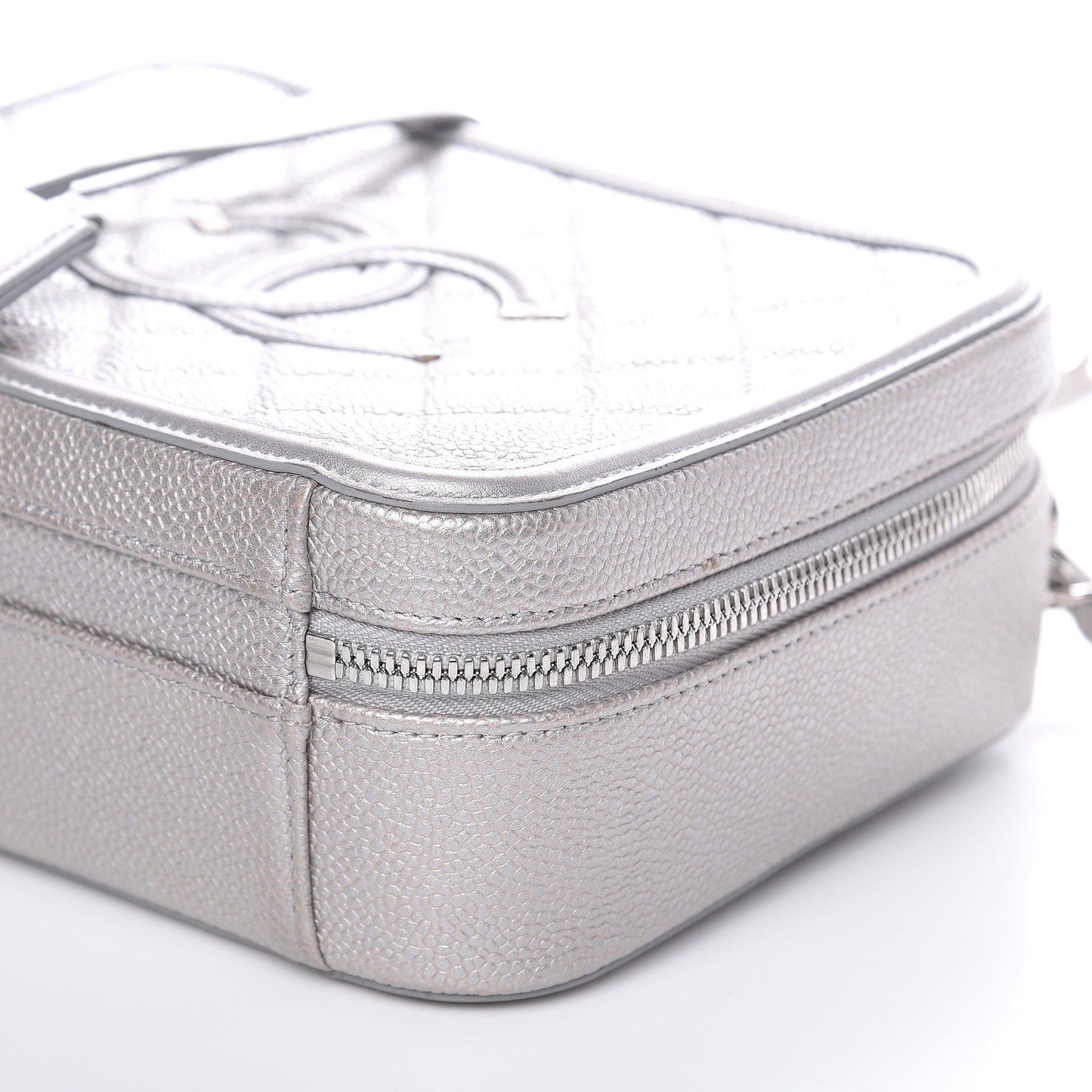 Metallic Caviar Quilted Medium CC Filigree Vanity Case Silver