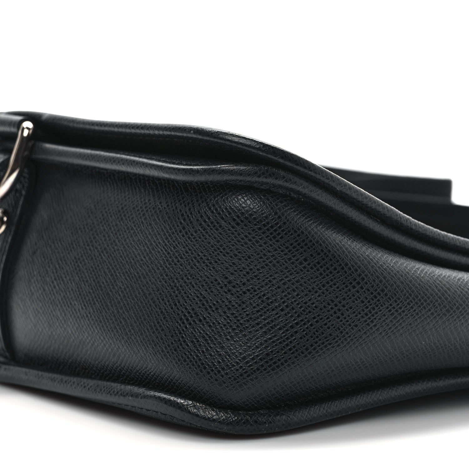 Louis Vuitton Taiga Andrei Ardoise 8 of 10