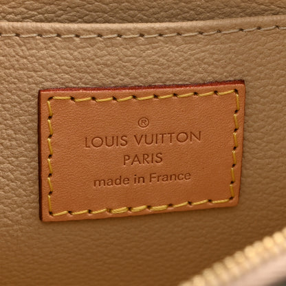 Louis Vuitton Monogram Giant Cosmetic Pouch Kaki 6 of 9
