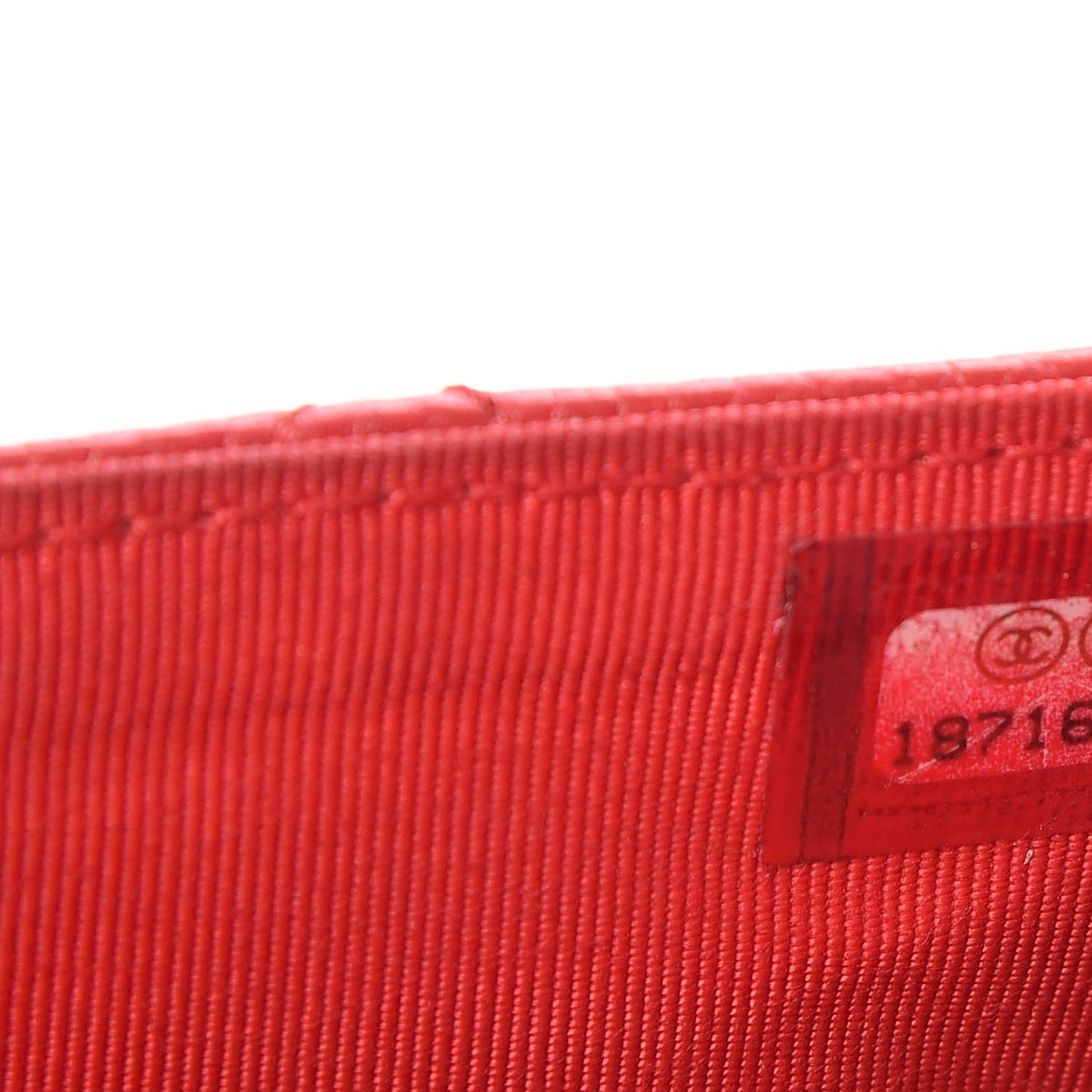 Caviar Quilted Wallet on Chain WOC Red