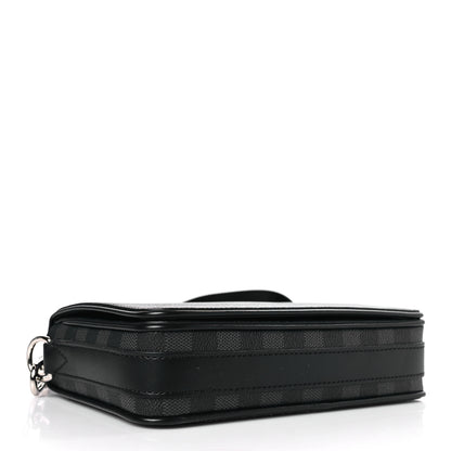 Louis Vuitton Damier Graphite 3D Studio Messenger 4 of 8