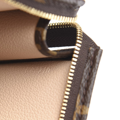 Louis Vuitton Monogram Toiletry Pouch 19 6 of 7