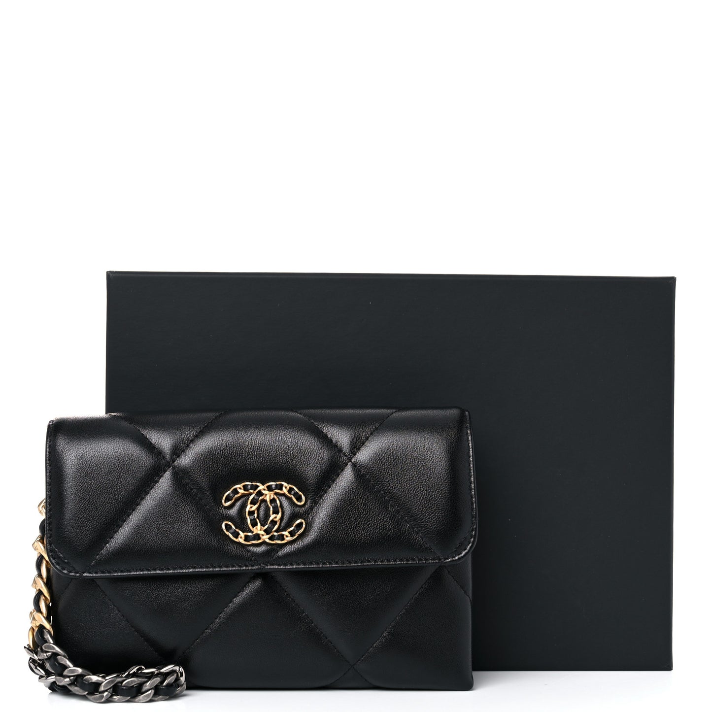 Lambskin Quilted Chanel 19 Flap Clutch Black