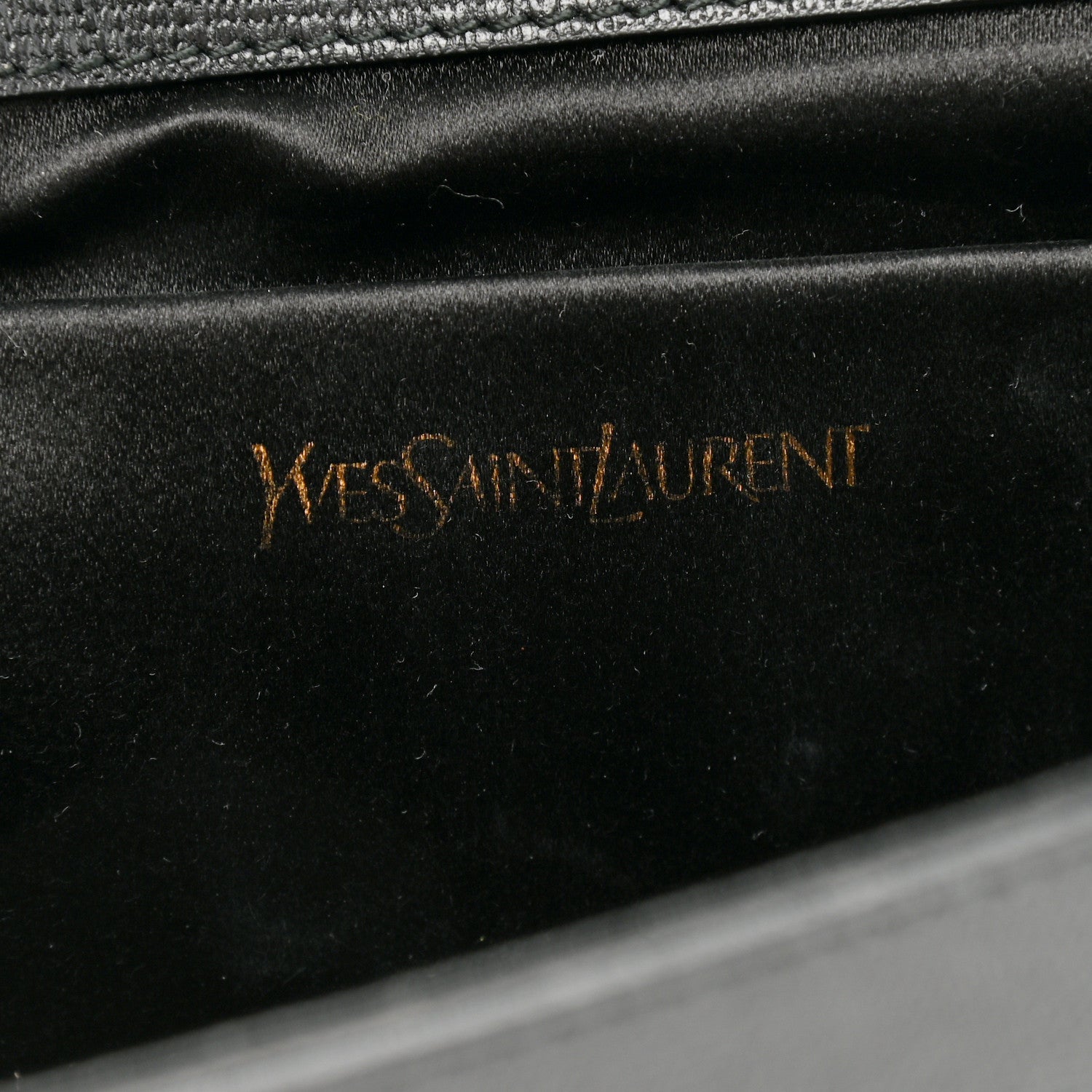 Saint Laurent Textured Calfskin Classic Y Ligne Clutch Black 5 of 6