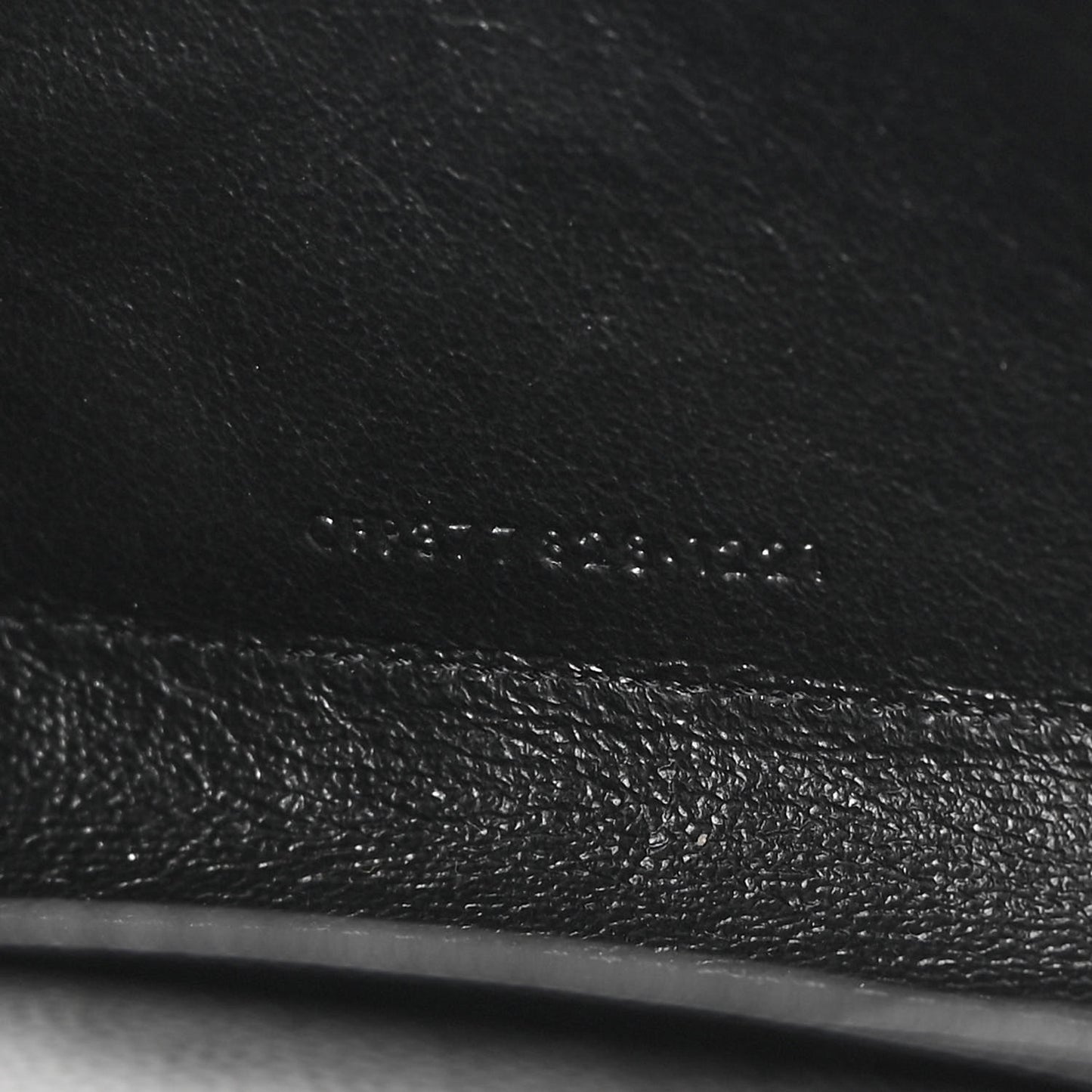 Grain De Poudre Matelasse Chevron Monogram Chain Wallet Black