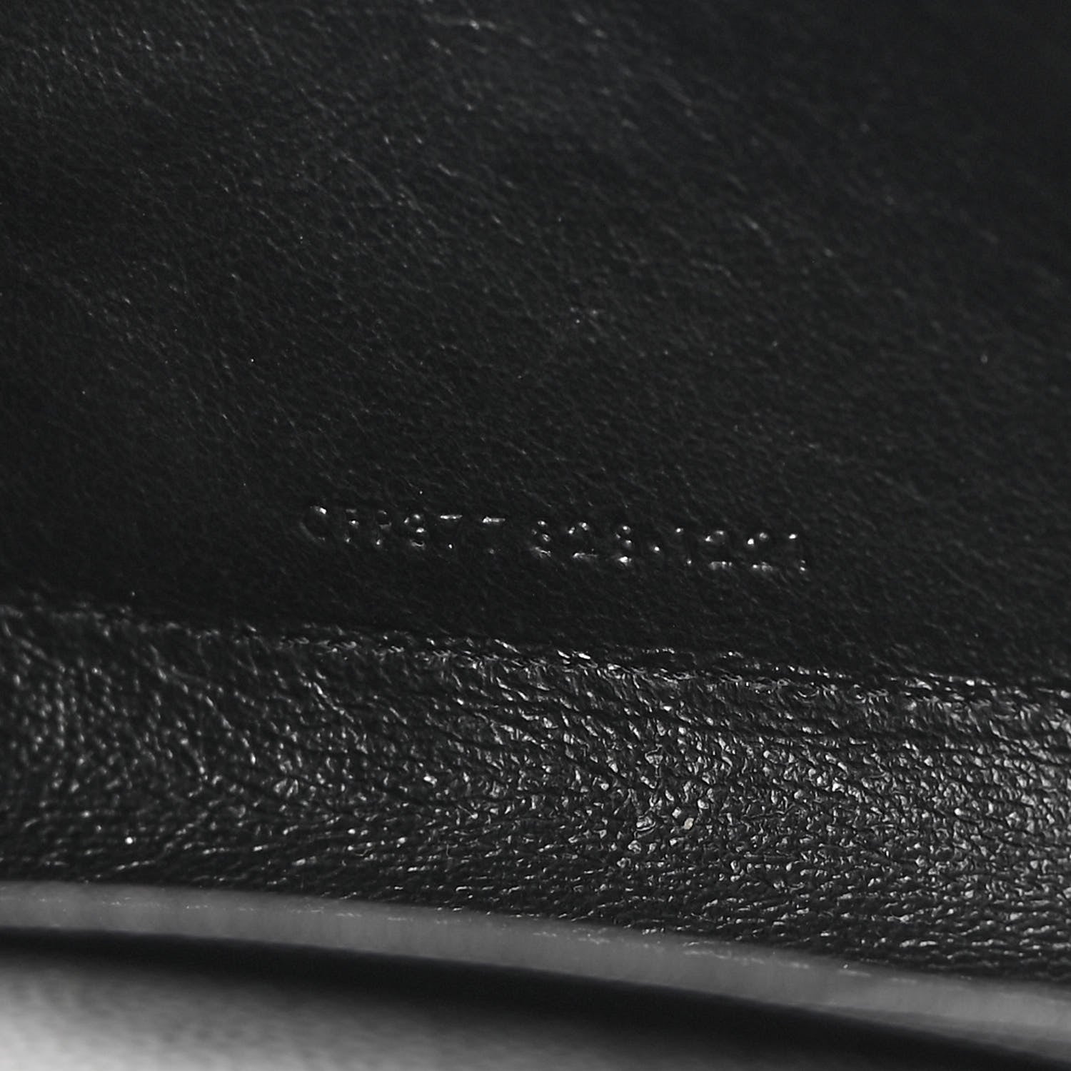 Saint Laurent Grain De Poudre Matelasse Chevron Monogram Chain Wallet Black 6 of 9