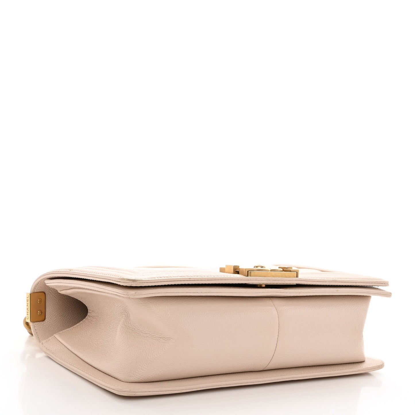 Caviar Chevron Quilted Medium Boy Flap Light Beige