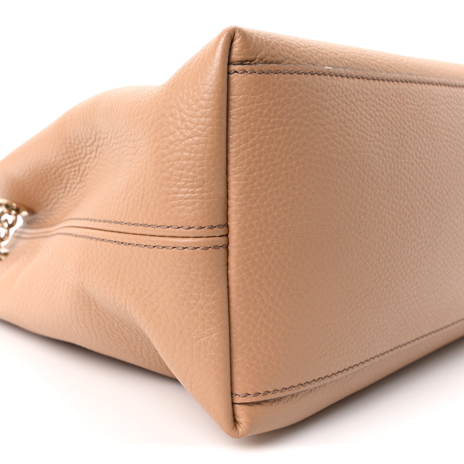 Gucci Pebbled Calfskin Medium Soho Chain Shoulder Bag Camelia 9 of 10