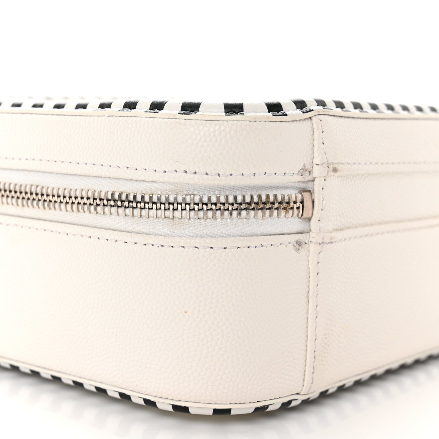 Caviar Quilted Striped Medium CC Filigree Vanity Case White Black