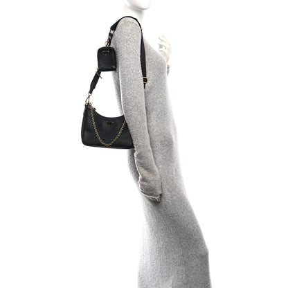 Prada Saffiano Lux Re-Edition 2005 Shoulder Bag Black 2 of 15