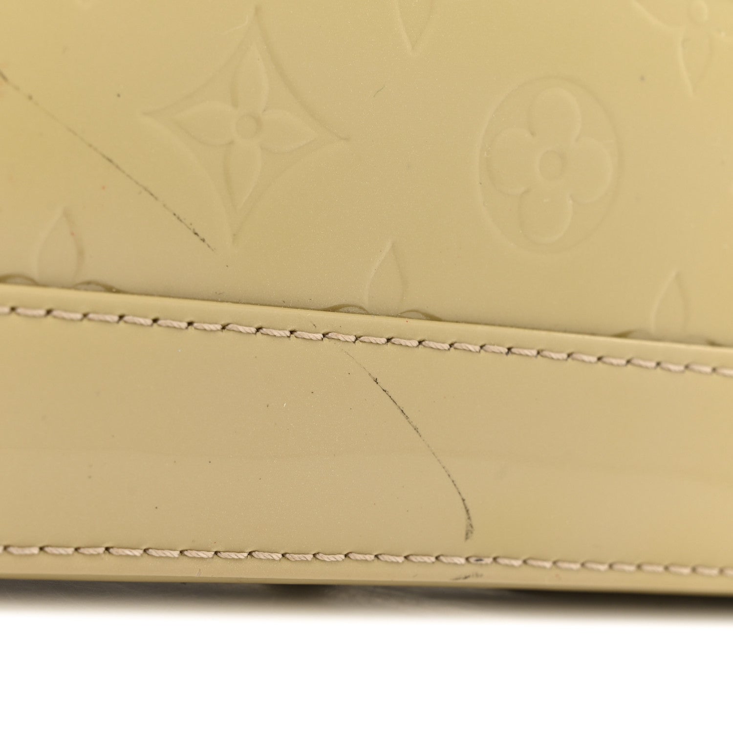 Louis Vuitton Vernis Alma PM Dune 13 of 15