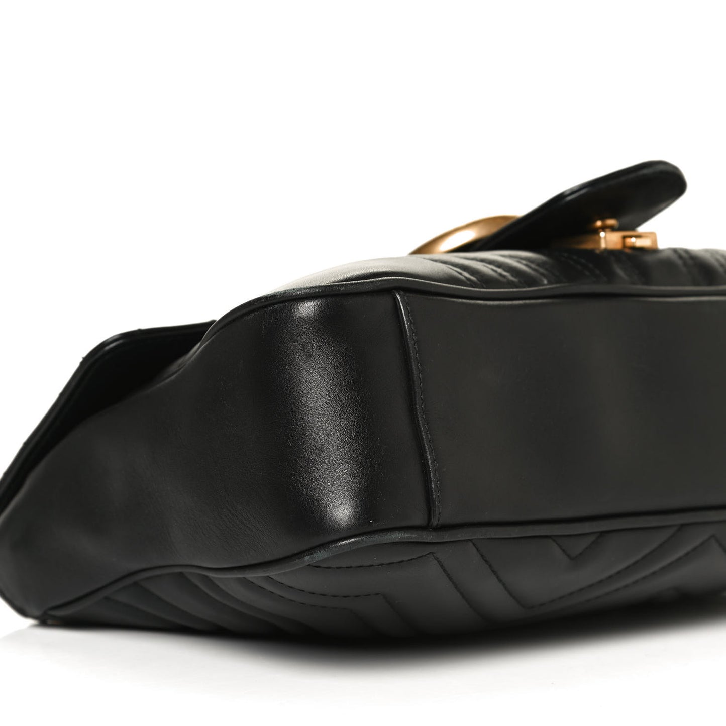Calfskin Matelasse Medium GG Marmont Shoulder Bag Black