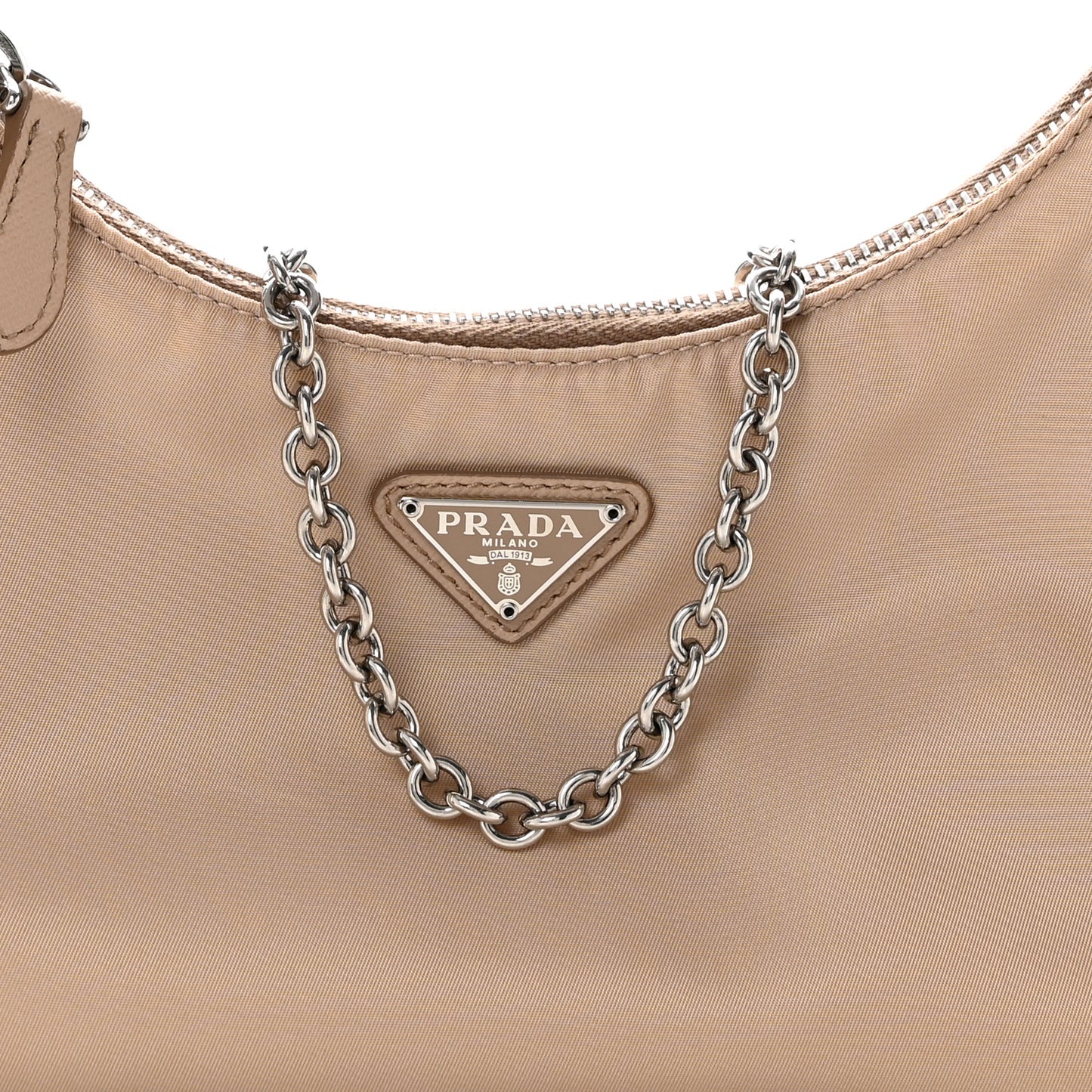 Tessuto Saffiano Re-Edition 2005 Shoulder Bag Cammeo