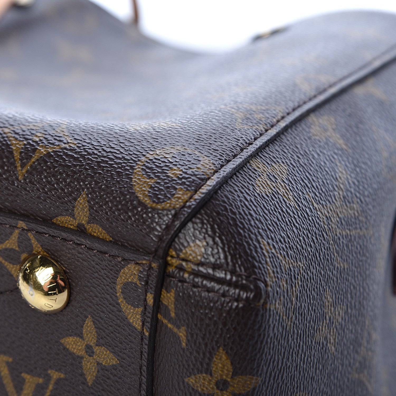 Louis Vuitton Monogram Montaigne BB 14 of 18