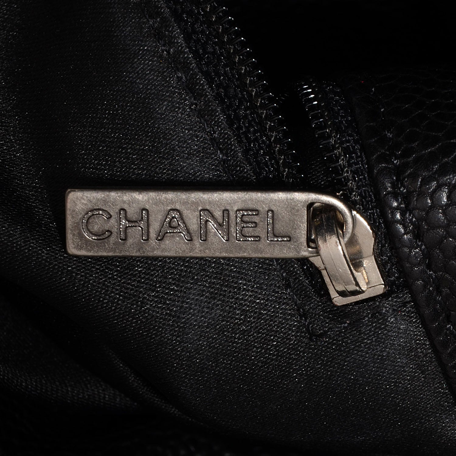 Chanel Distressed Glazed Caviar Quilted Large Elastic Tote Black 7 of 9