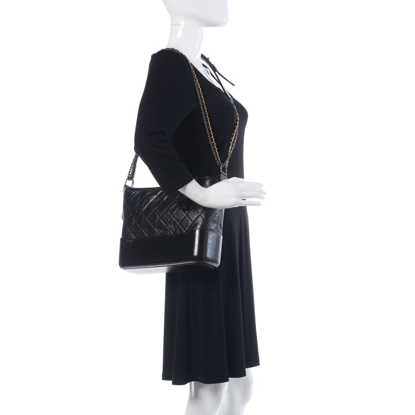 Aged Calfskin Quilted Medium Gabrielle Hobo Black