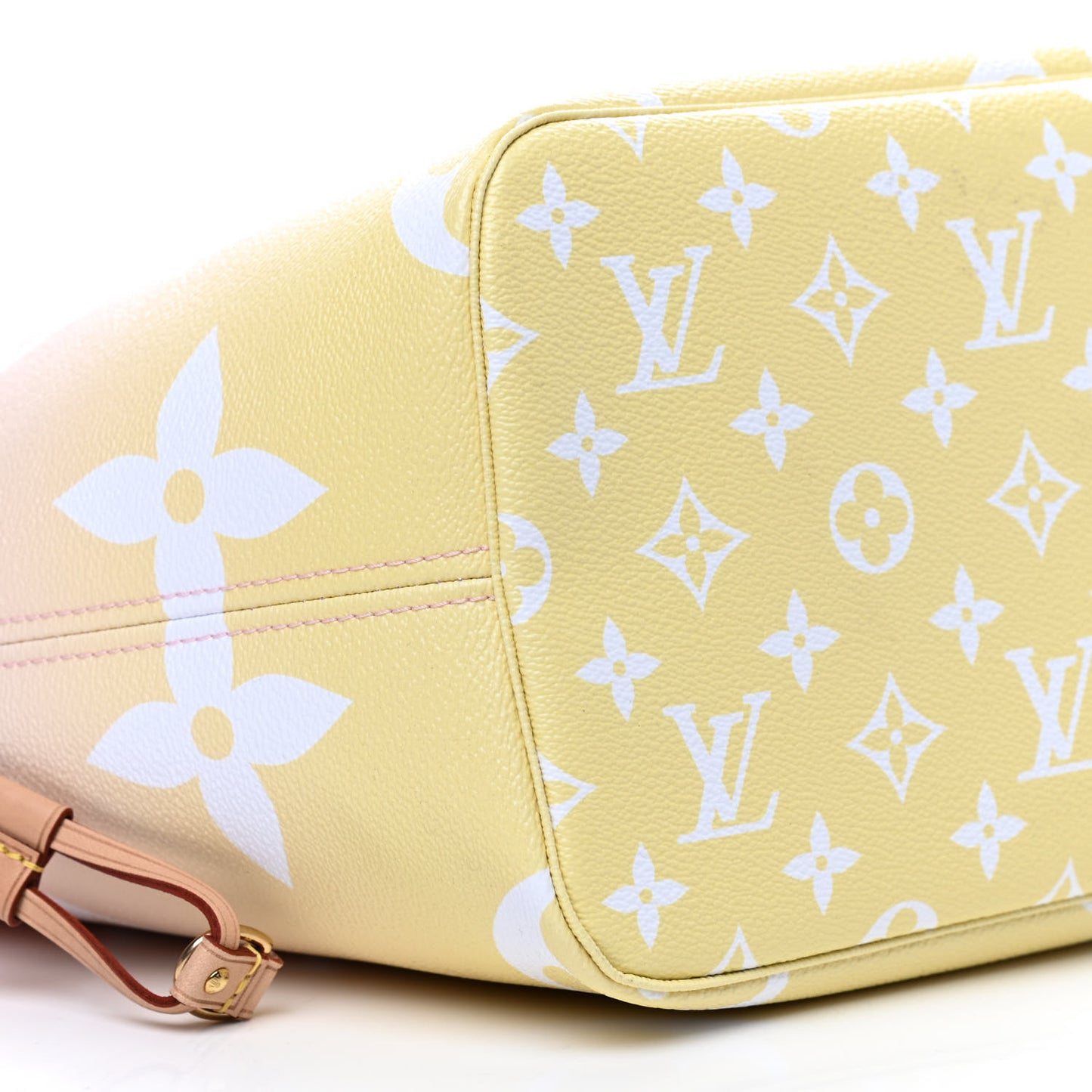 Monogram Giant By The Pool Neverfull MM Light Pink
