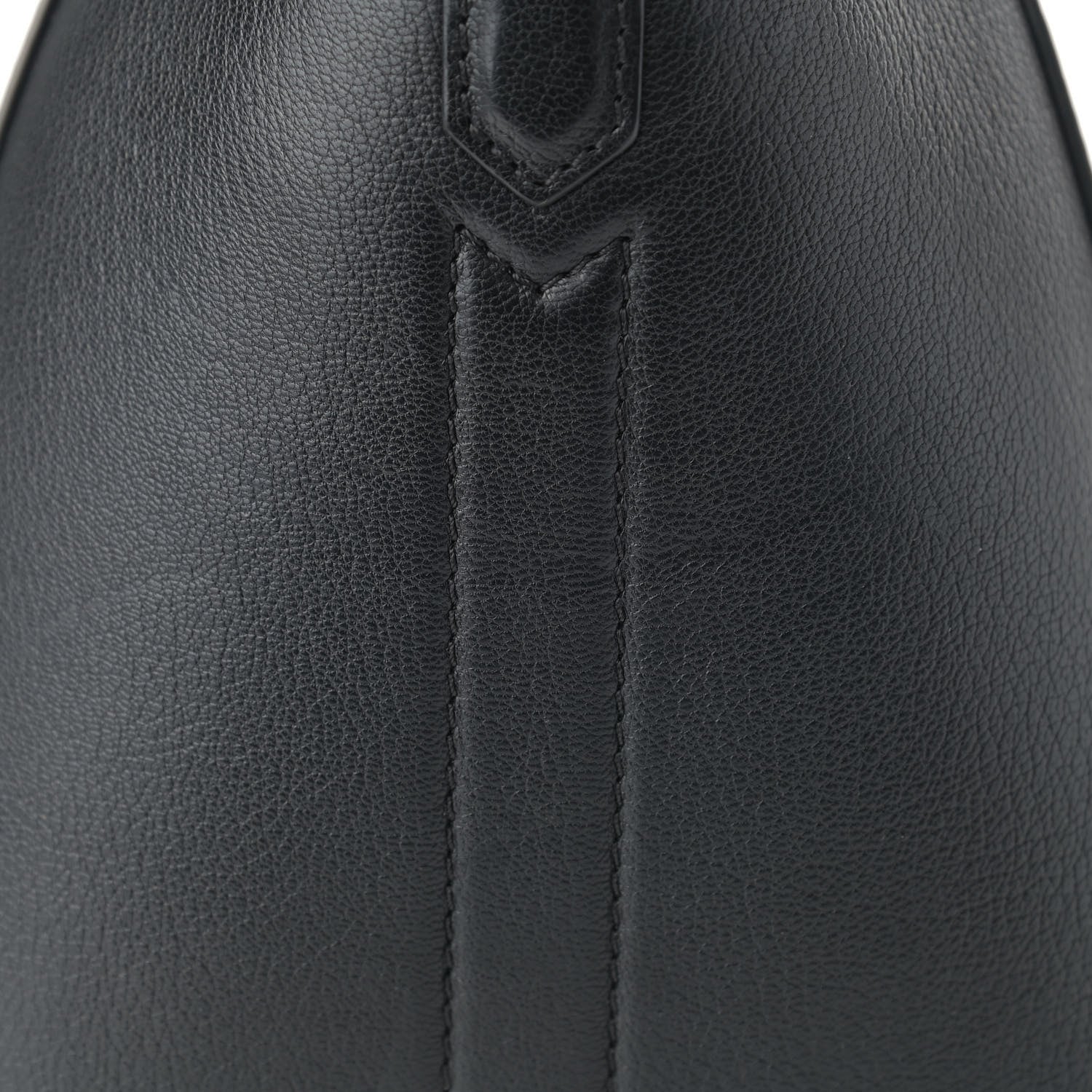 Givenchy Sugar Goatskin Medium Antigona Black 15 of 17