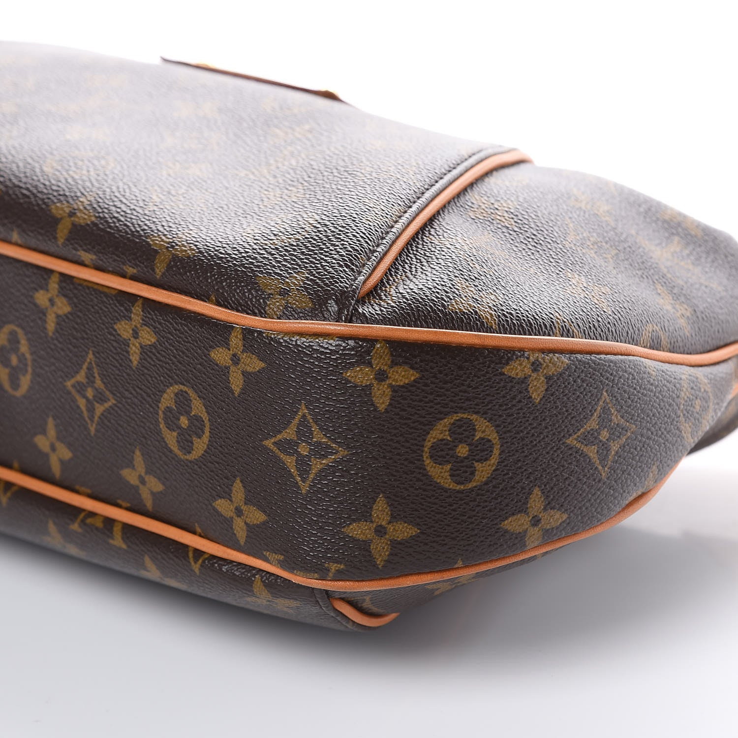 Louis Vuitton Monogram Thames GM 8 of 8