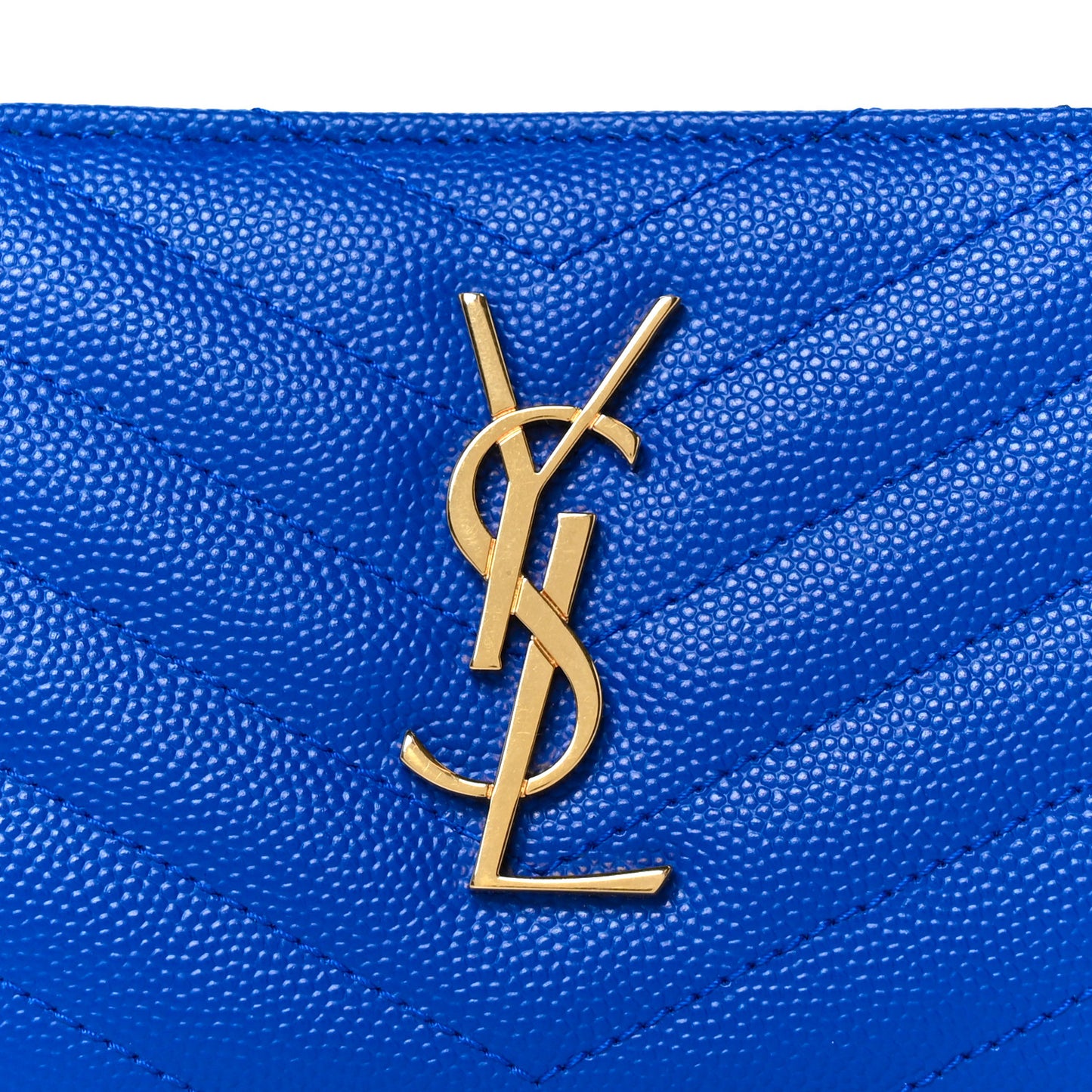 Grain De Poudre Matelasse Chevron Monogram Compact Zip Around Wallet Bleu Majorelle