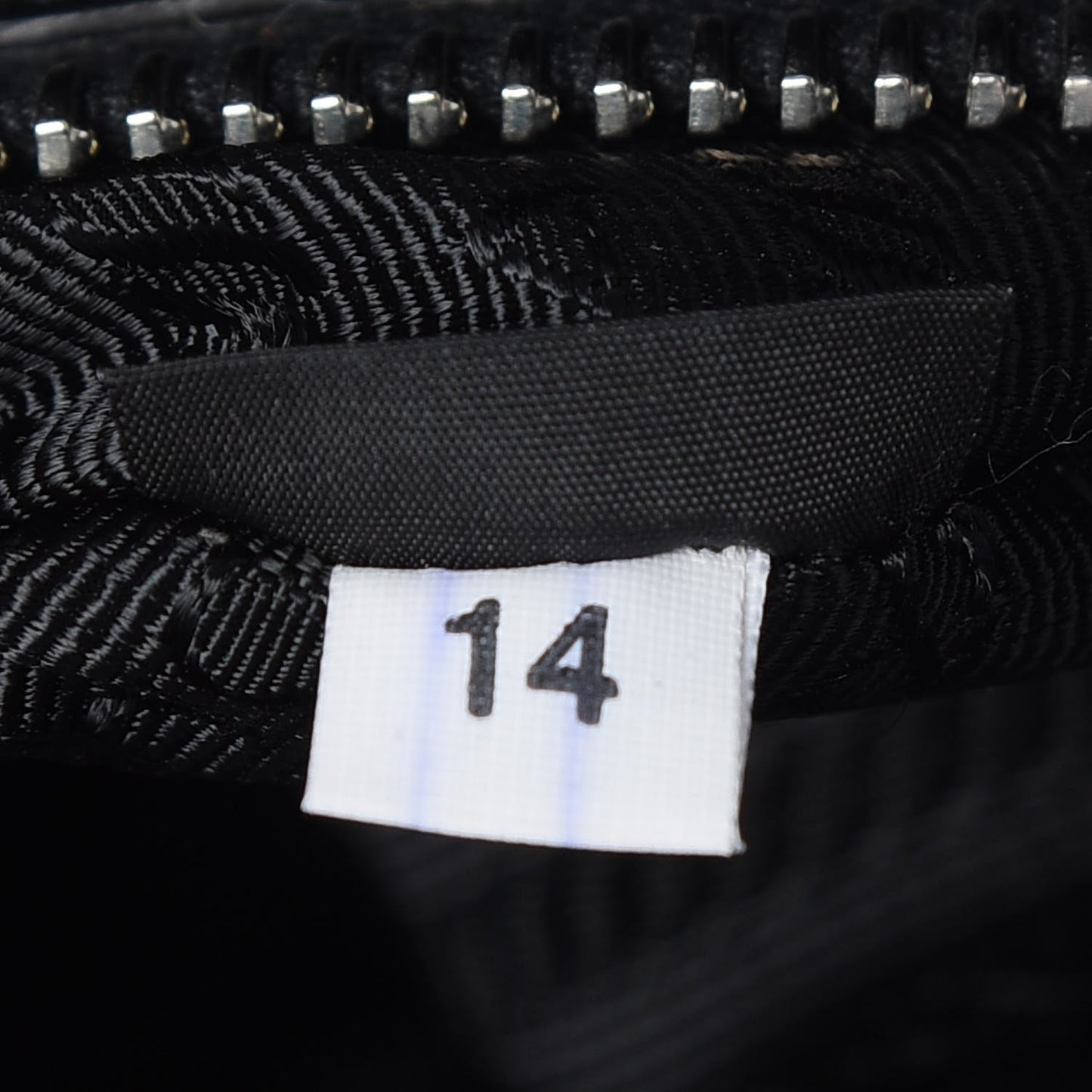 Nappa Gaufre Flap Black