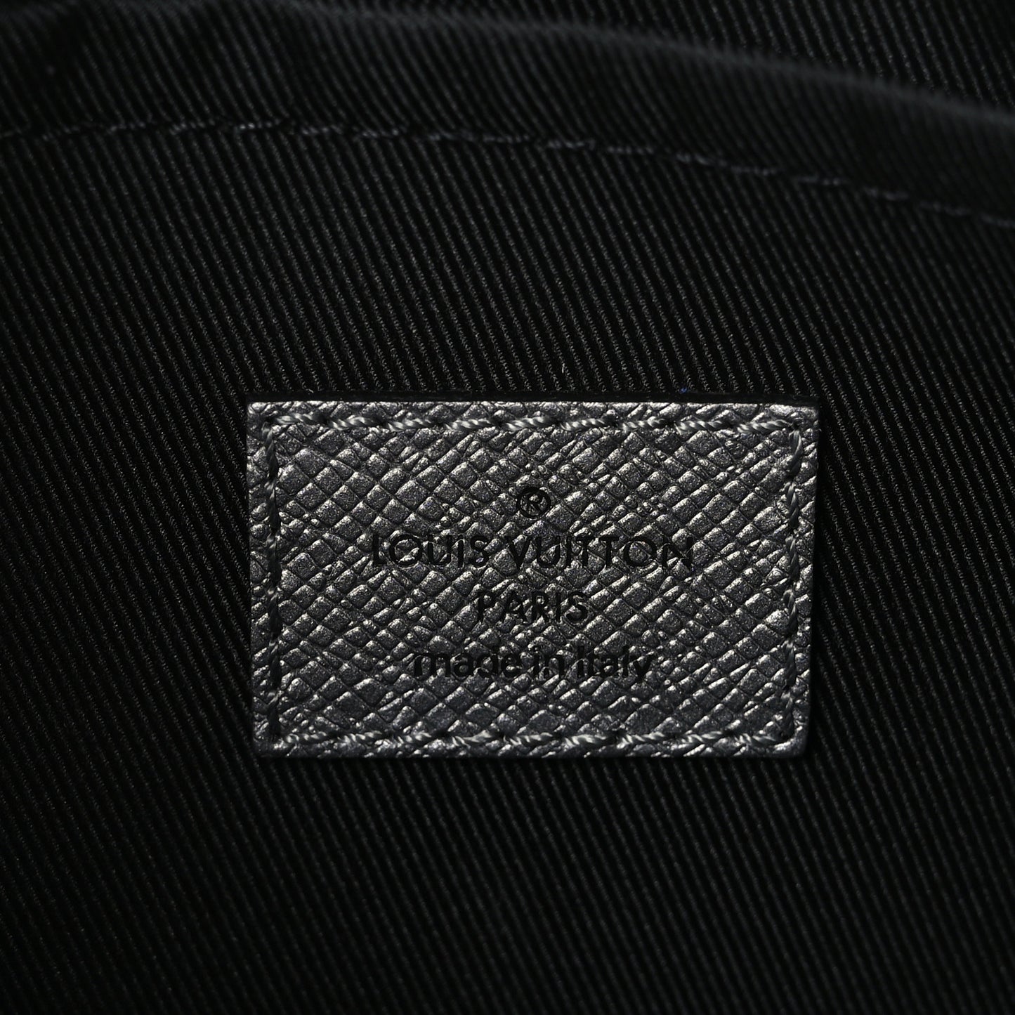 Taigarama Outdoor Messenger Gunmetal