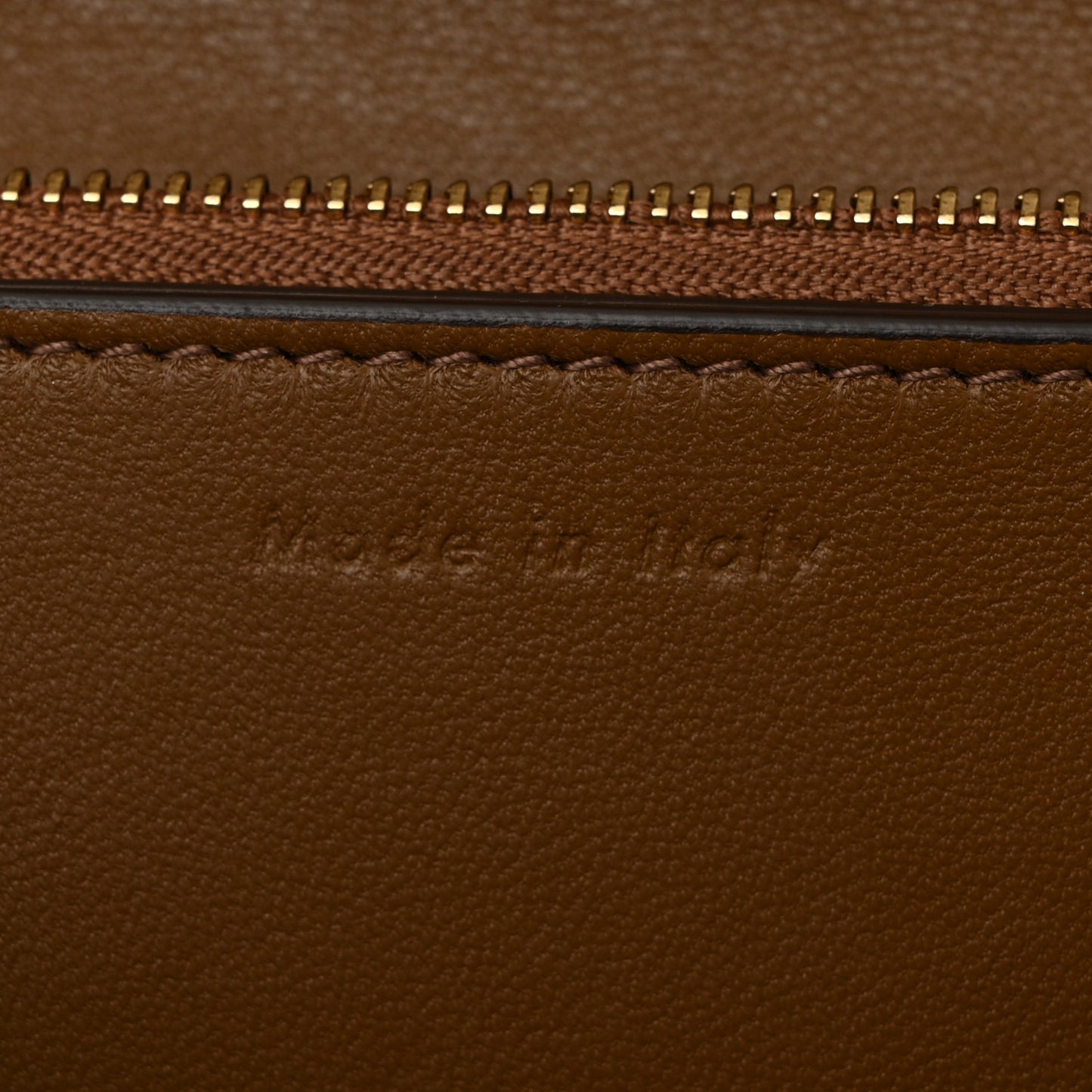 Box Calfskin Medium Classic Box Flap Bag Camel