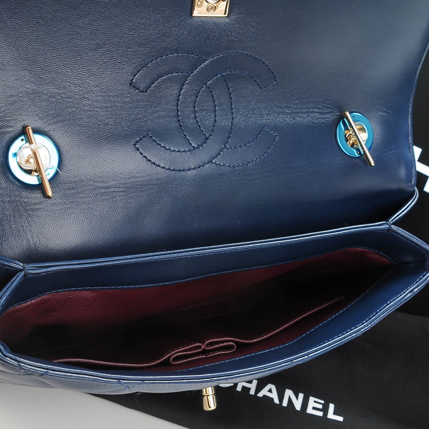 Lambskin Quilted Medium Trendy CC Flap Navy Blue