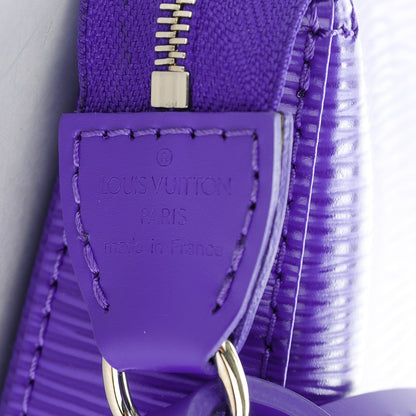 Louis Vuitton Epi Pochette Accessories NM Figue 6 of 7
