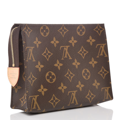 Louis Vuitton Monogram Toiletry Pouch 19 3 of 10