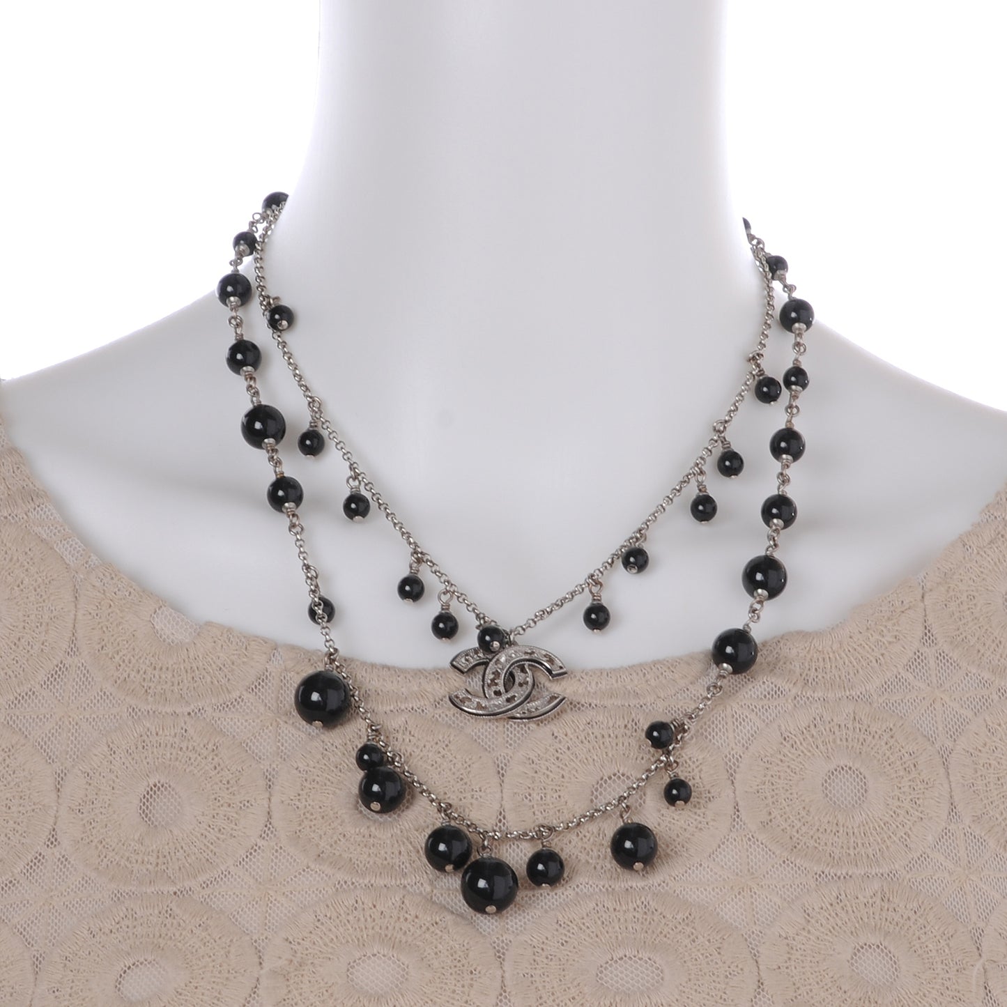 Short Beaded Double Strand CC Necklace Black 10A
