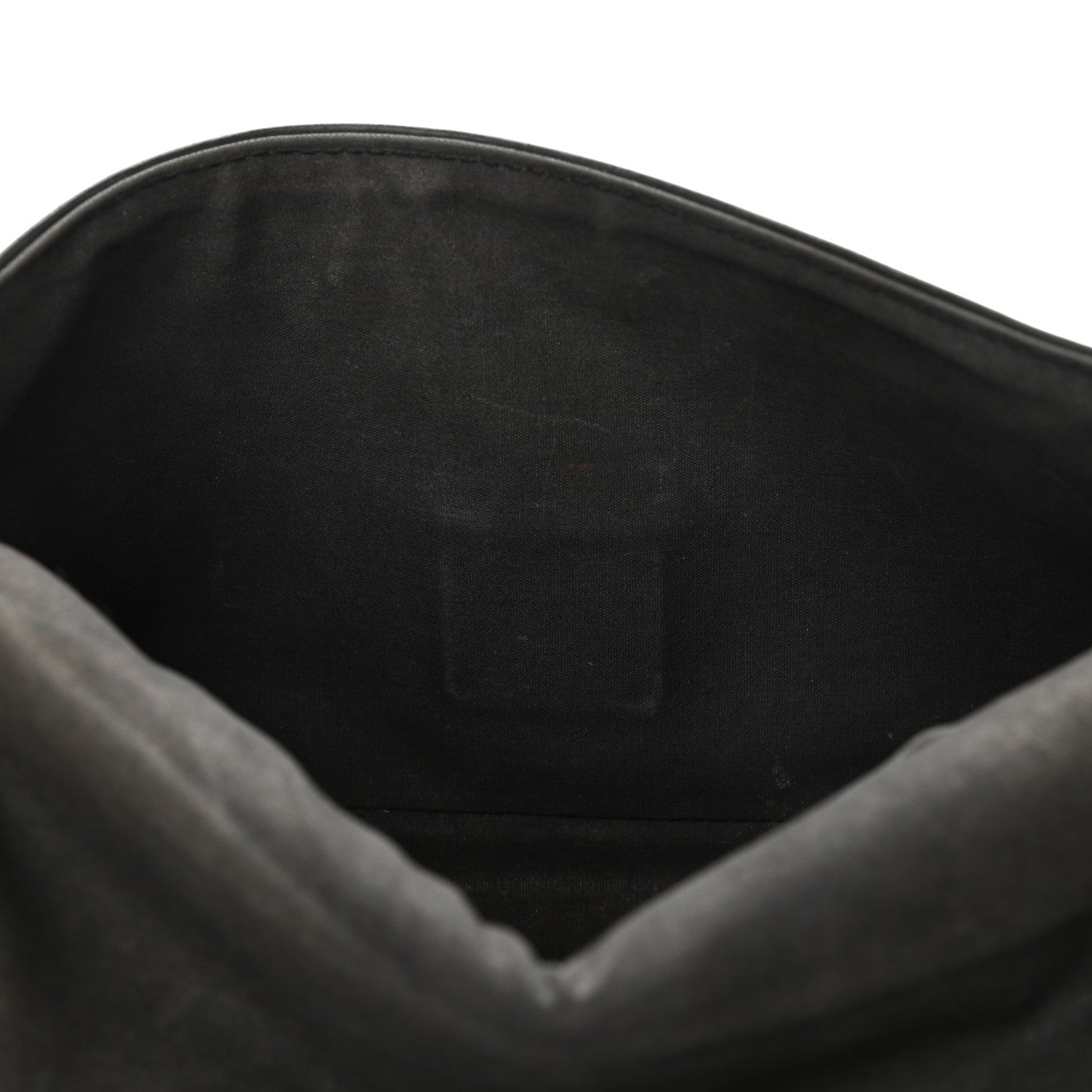Louis Vuitton Epi Segur Pochette Black 10 of 15