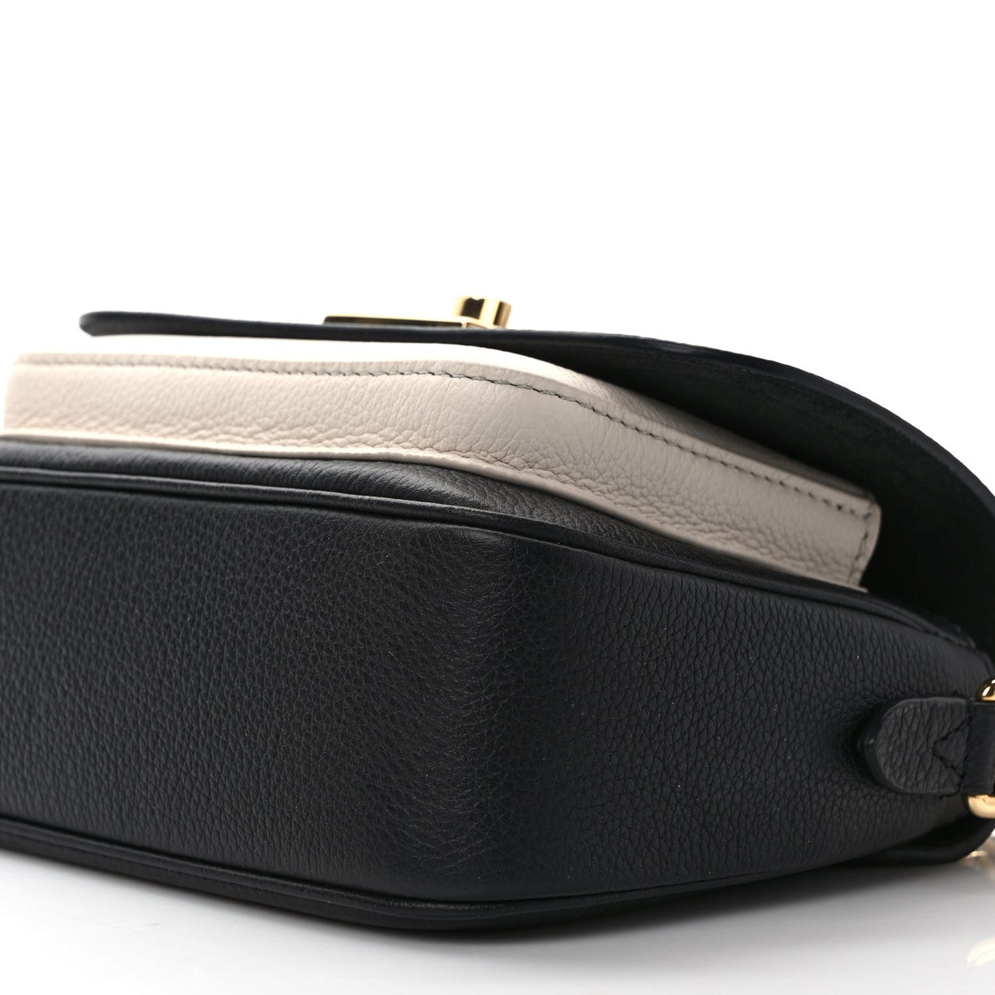 Grained Calfskin Lockme Tender Black