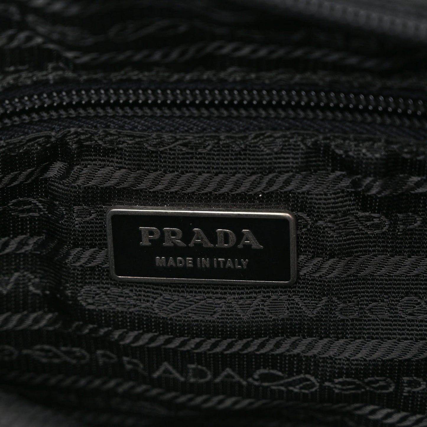 Tessuto Nylon Messenger Bag Black