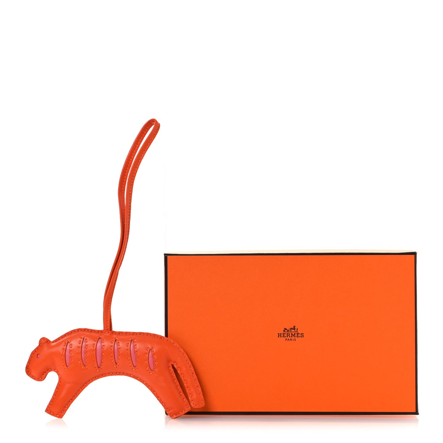 Milo Lambskin Rooroo Bag Charm Feu Rose Azalee