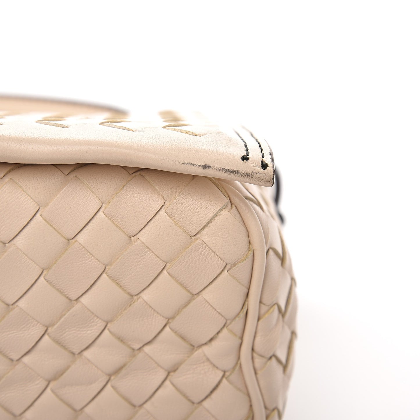 Nappa Intrecciato Small Messenger Cameo