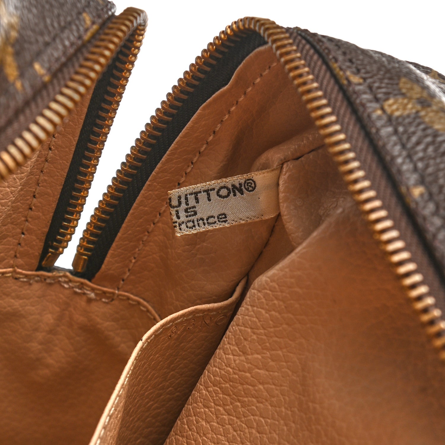 Louis Vuitton Monogram Trousse Toilette 28 7 of 9