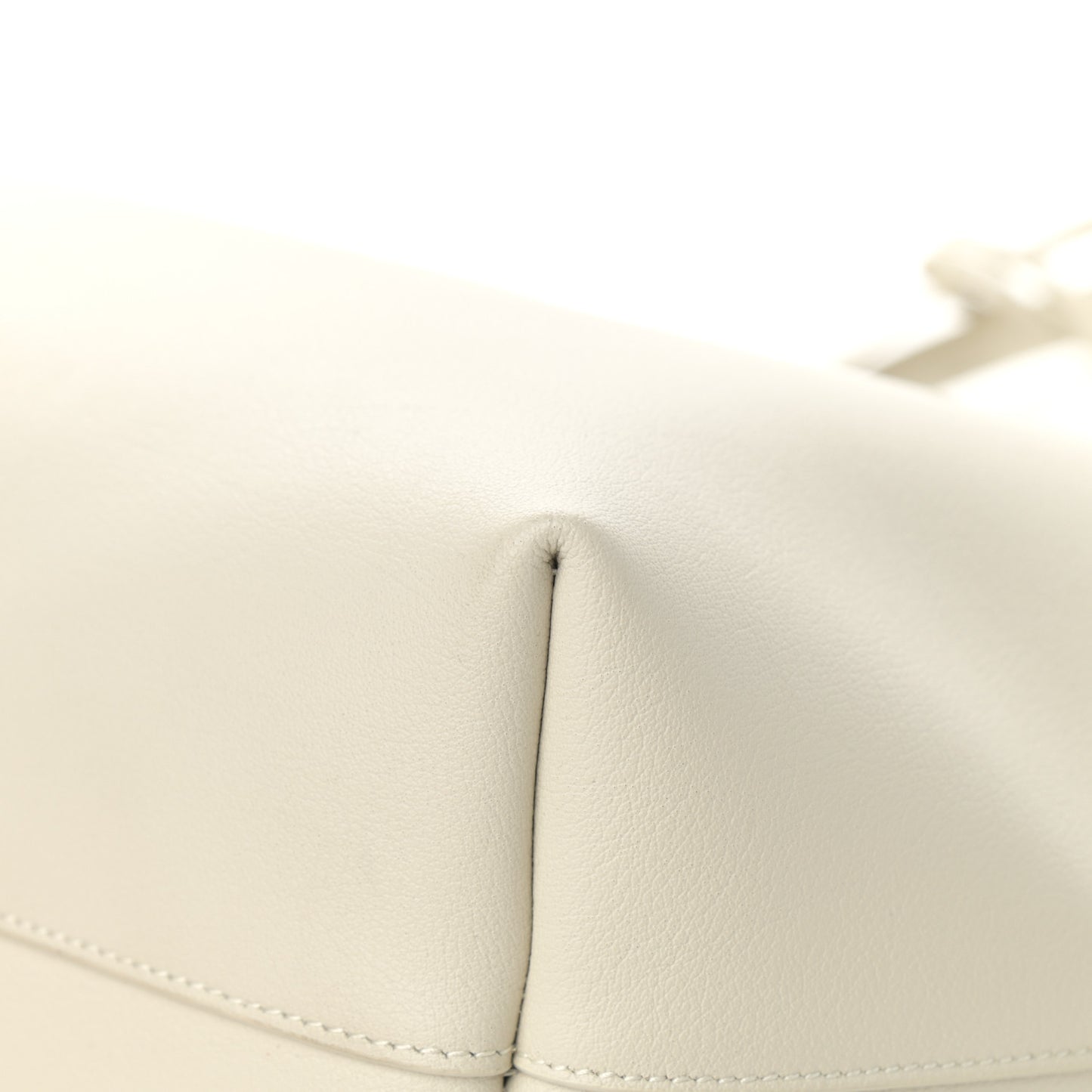 Calfskin Large Shopping Tote Porcellana