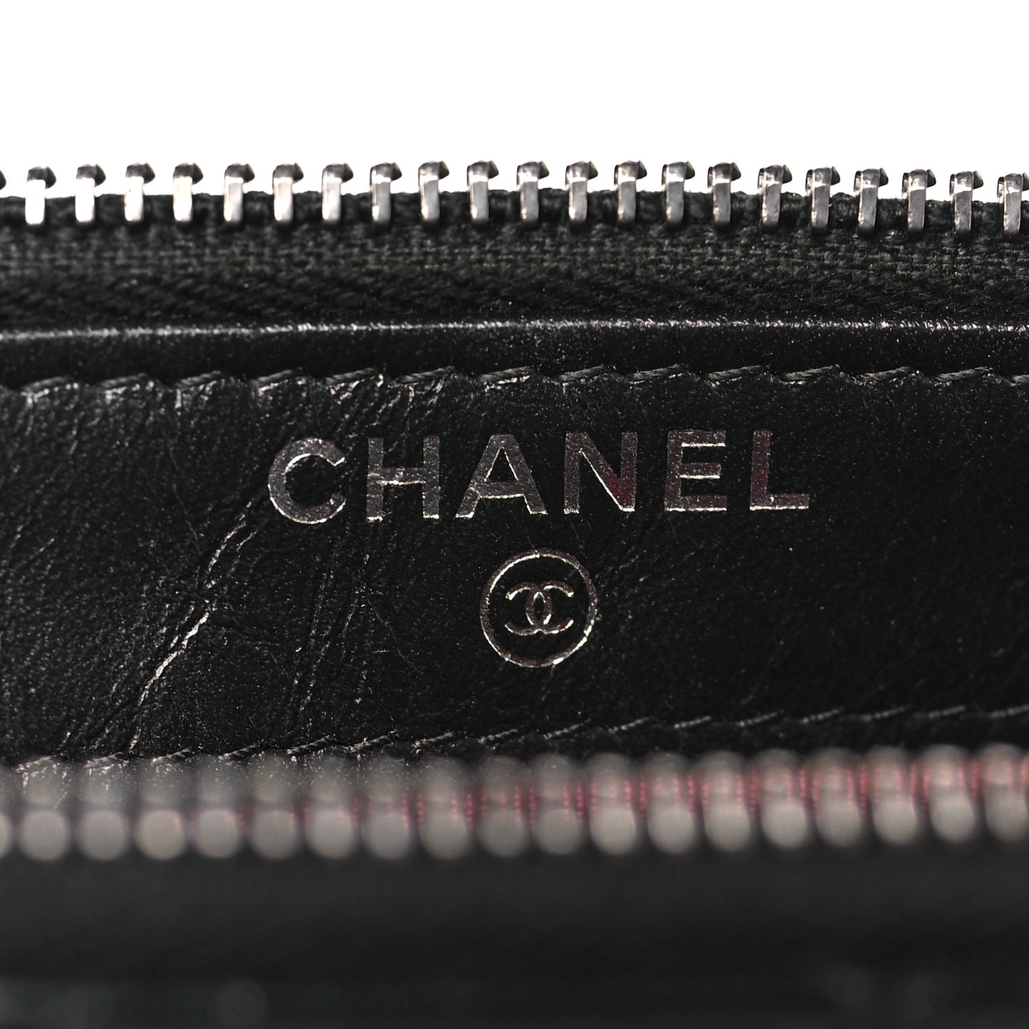 Aged Calfskin Quilted Small Gabrielle Clutch With Chain Black