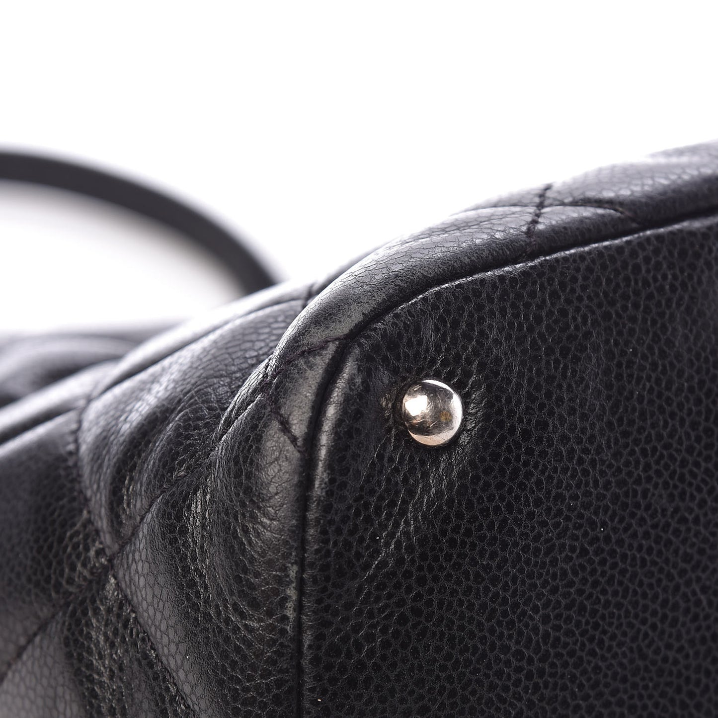 Caviar Quilted CC Timeless Soft Tote Black