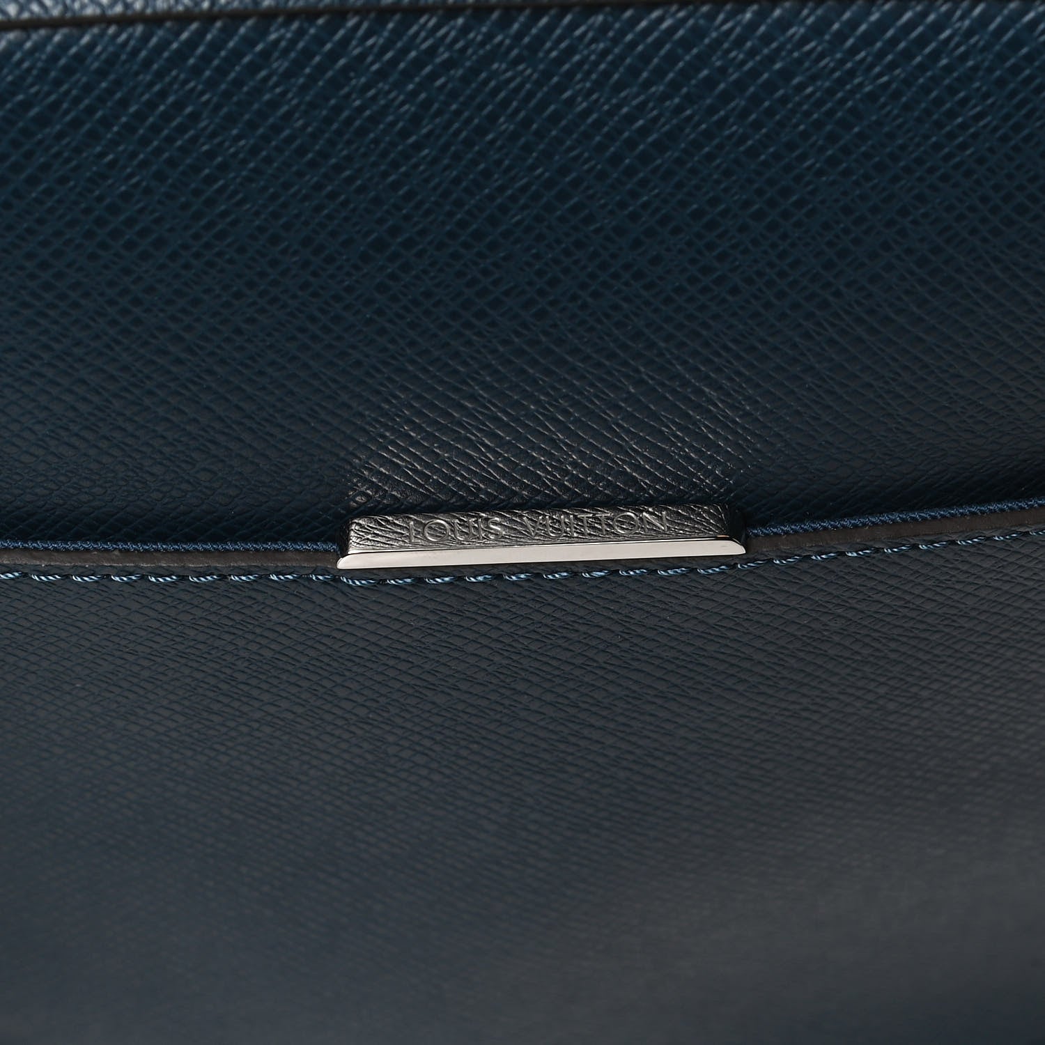 Louis Vuitton Taiga Anton Pochette Ocean 7 of 12