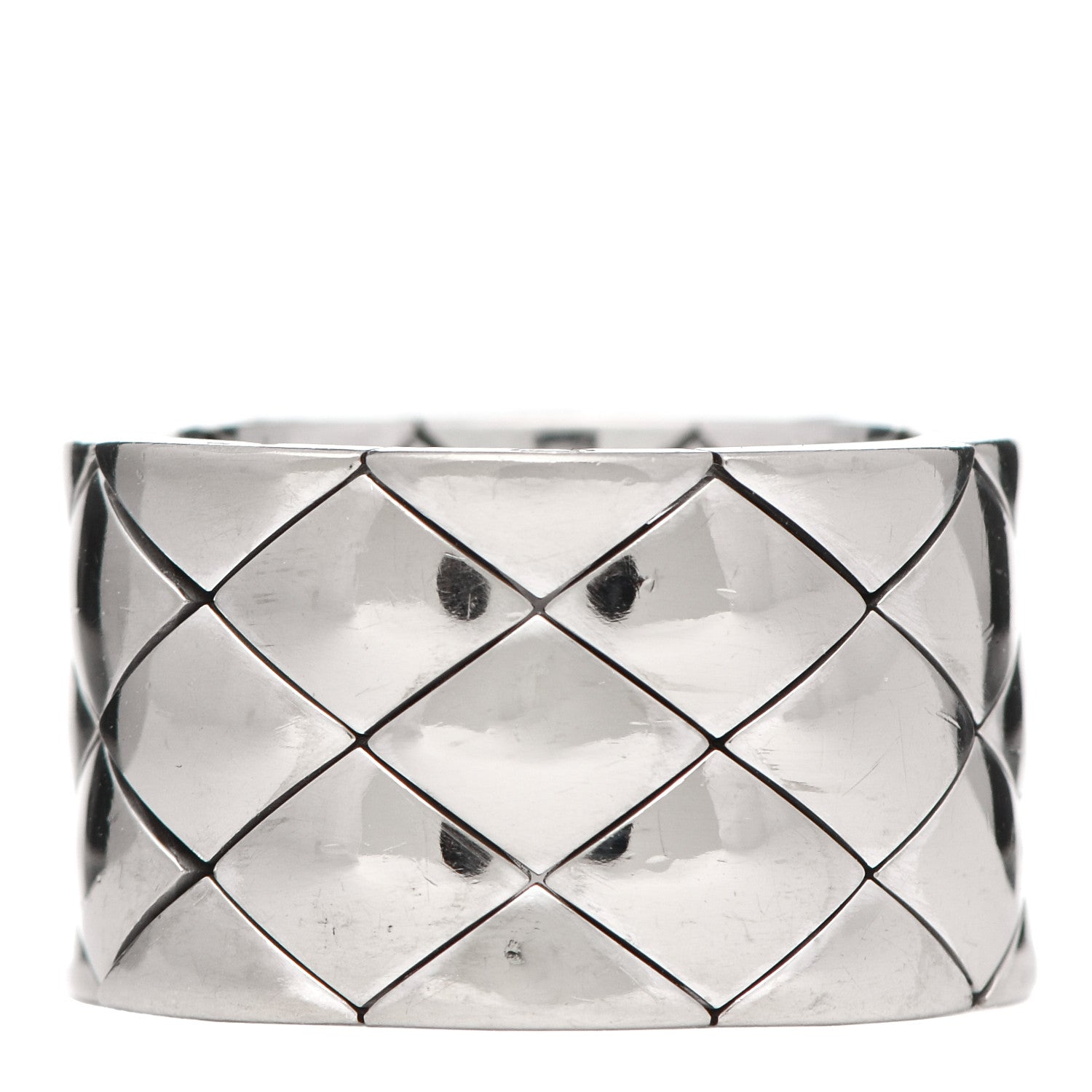 Chanel 18K White Gold Large Matelasse Ring 53 6.25 1 of 6