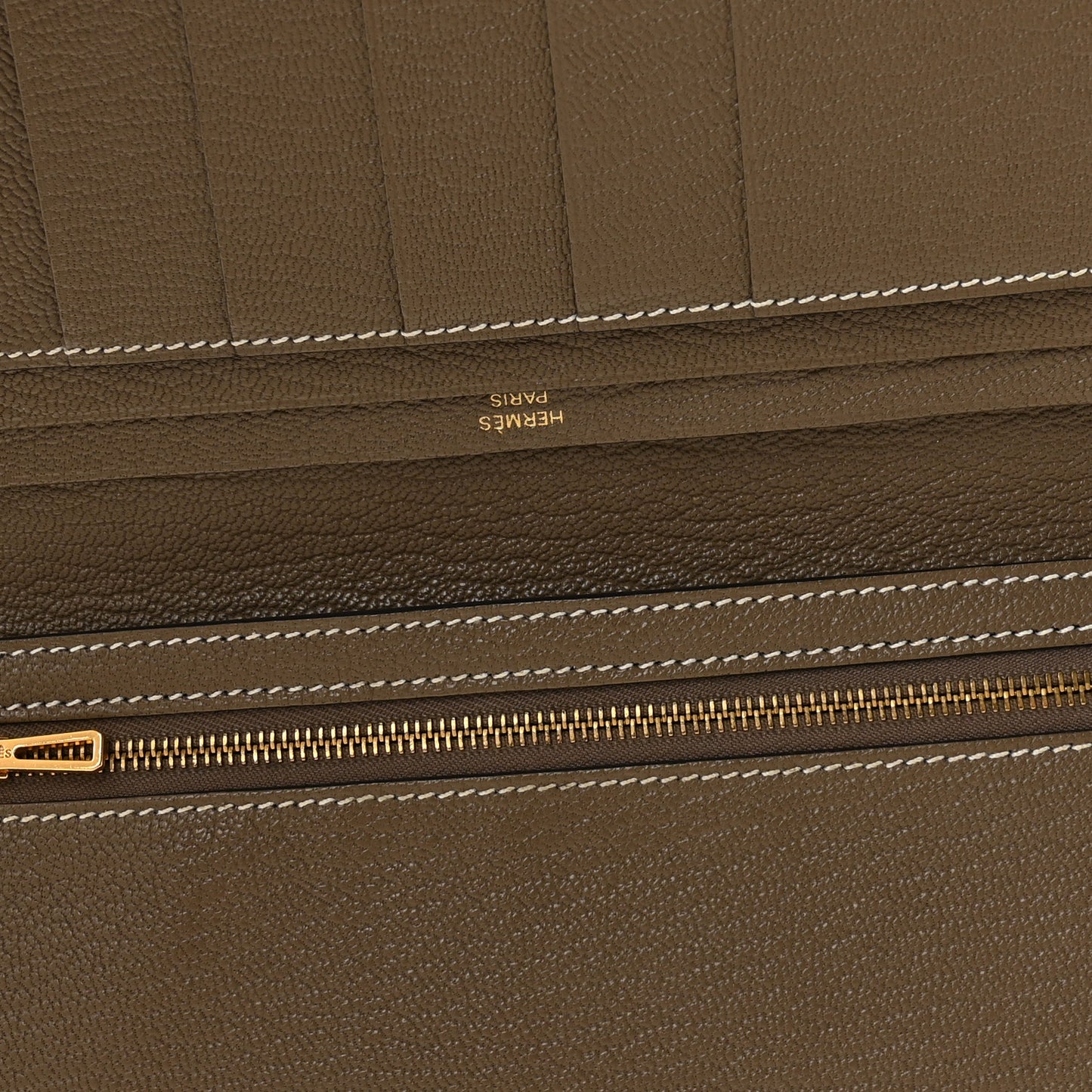 Chevre Mysore Bearn Gusset Wallet Etoupe